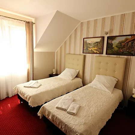 Quarto em Acomodações Particulares Goscinne Anna Airport Modlin *