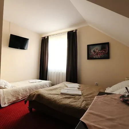 Goscinne Anna Airport Modlin Nowy Dwór Mazowiecki